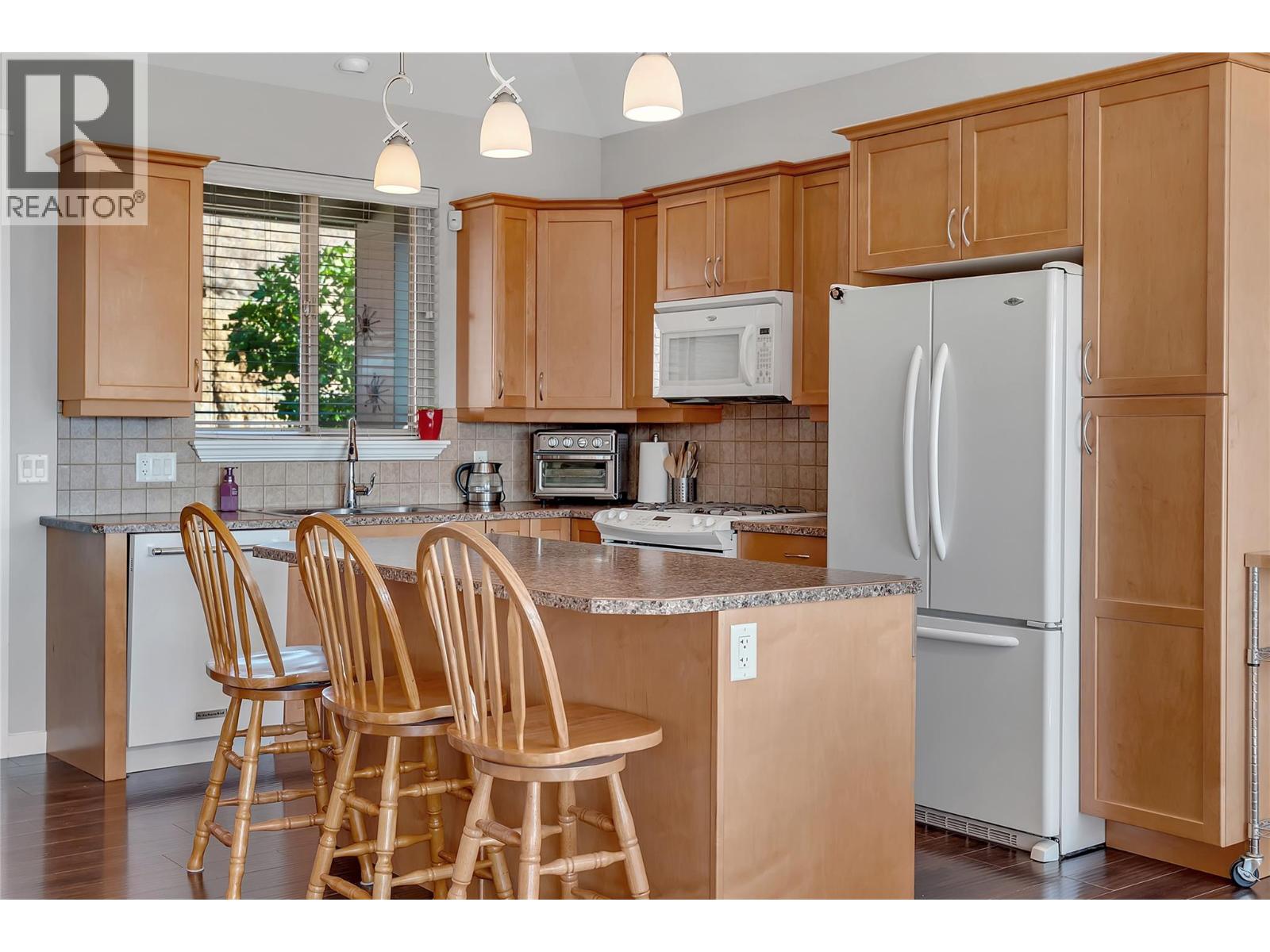  2533 Copper Ridge Drive, West Kelowna