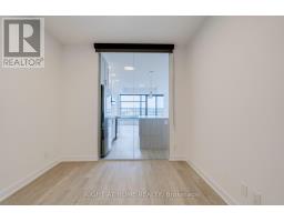 605 - 2946 Dundas Street W, Toronto, ON M6P1Y8 Photo 7