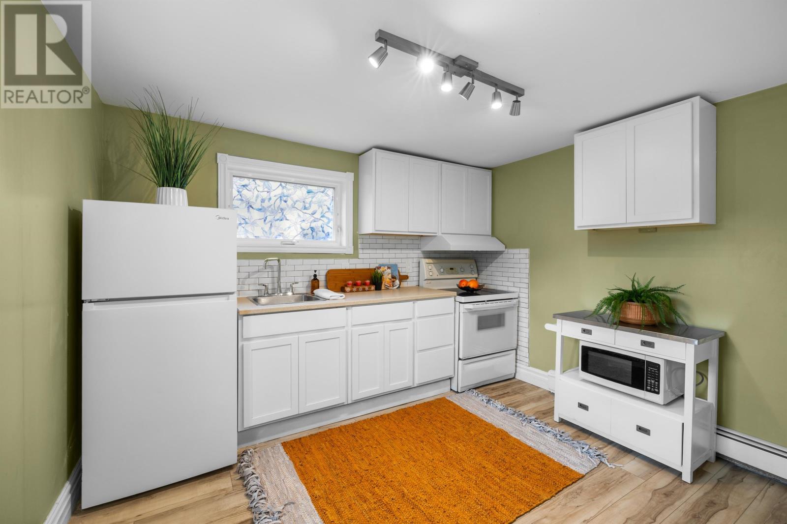59-61 Spring Park Road - Image 17