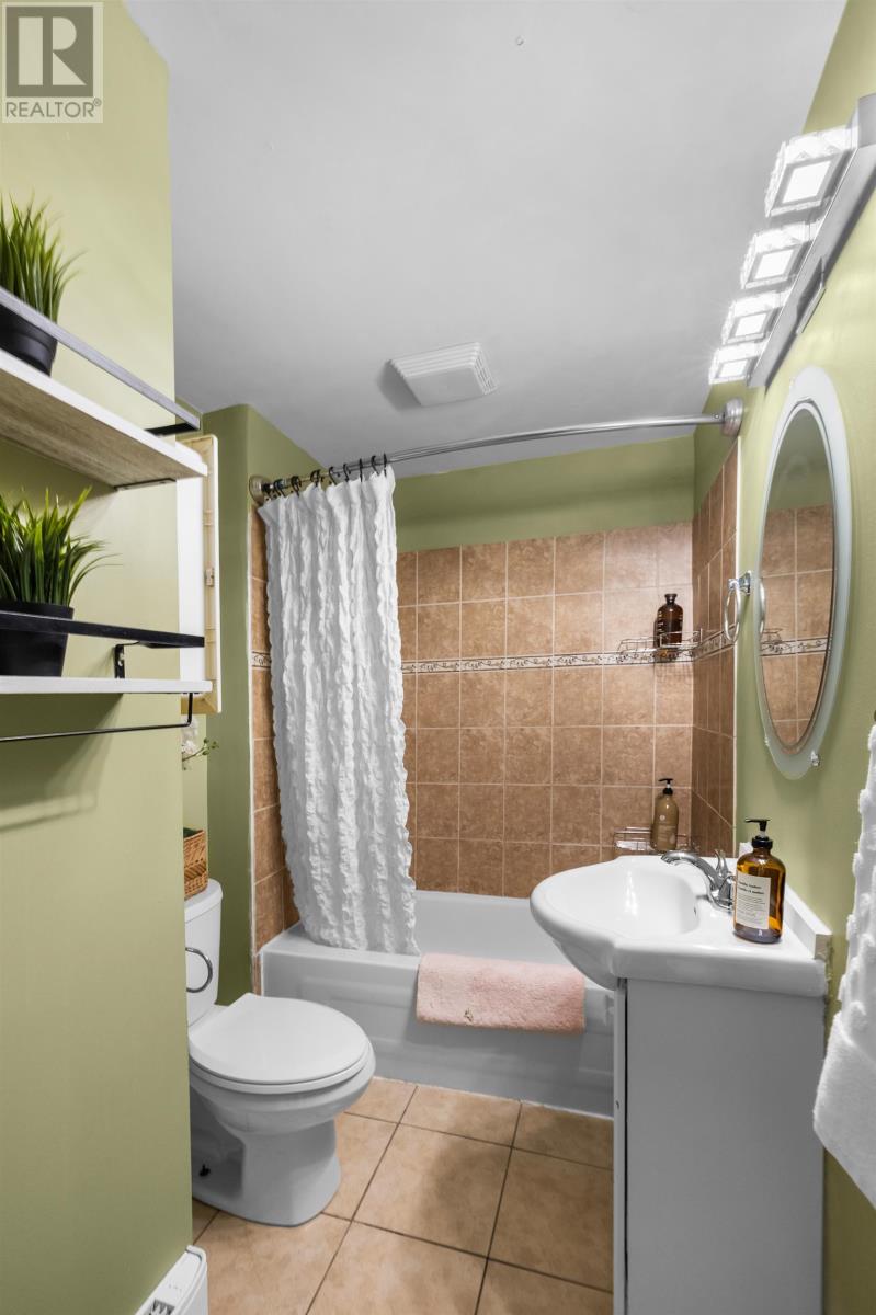 59-61 Spring Park Road - Image 30