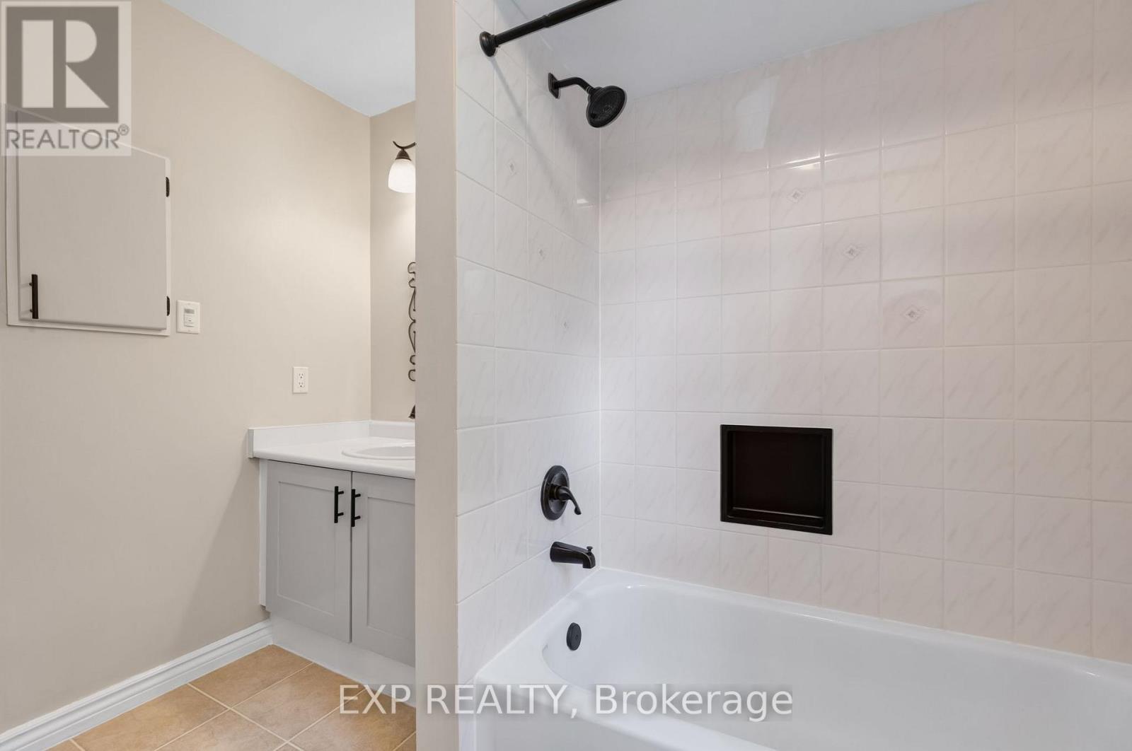 70 NATANYA BOULEVARD - 24