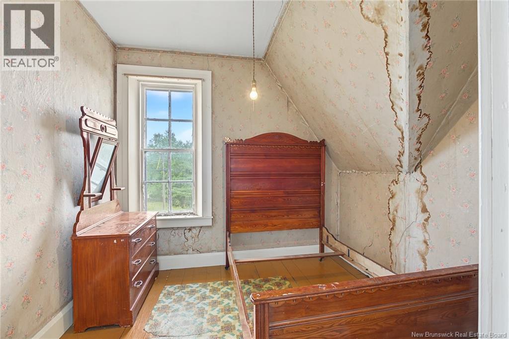 4 Yeamans Road - 40