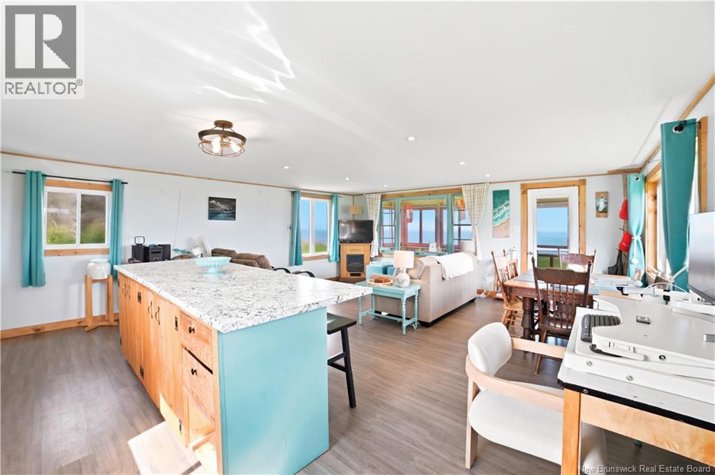 22 Harvey Shore - Image 14