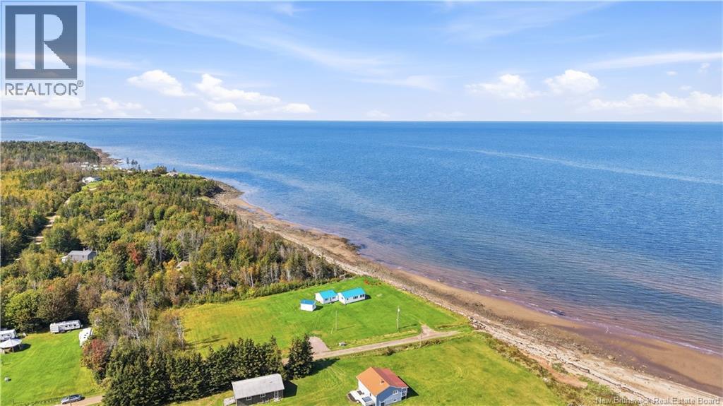 22 Harvey Shore - Image 38
