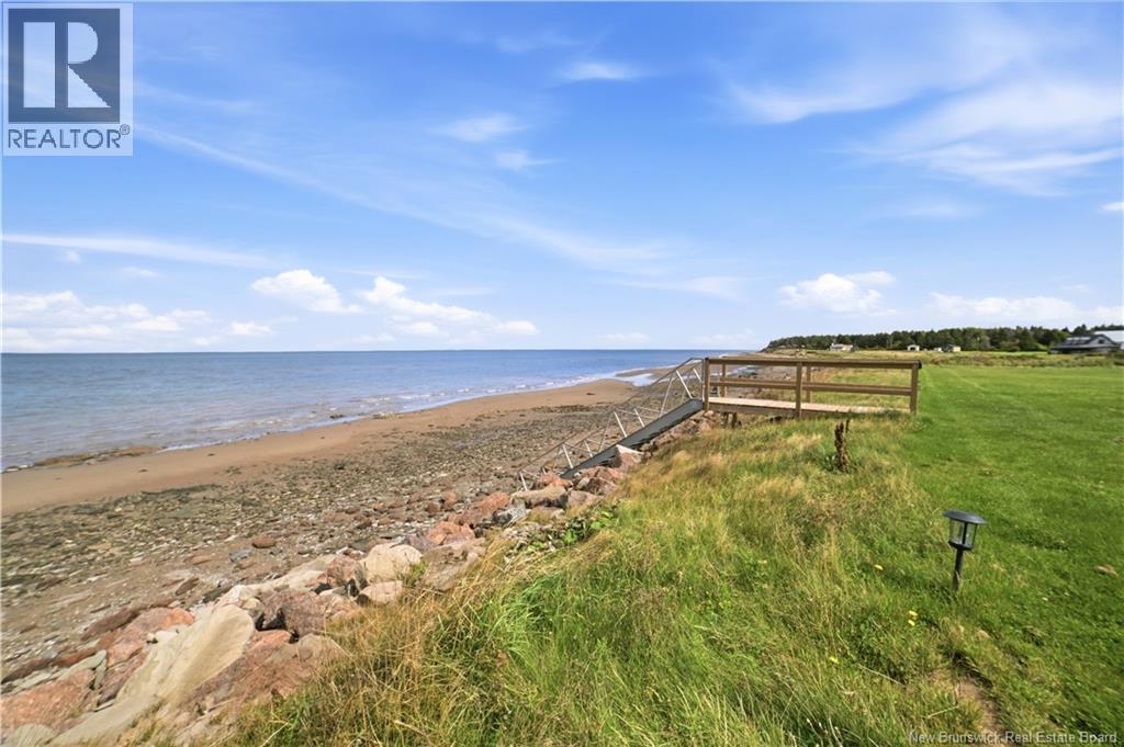 22 Harvey Shore - Image 5