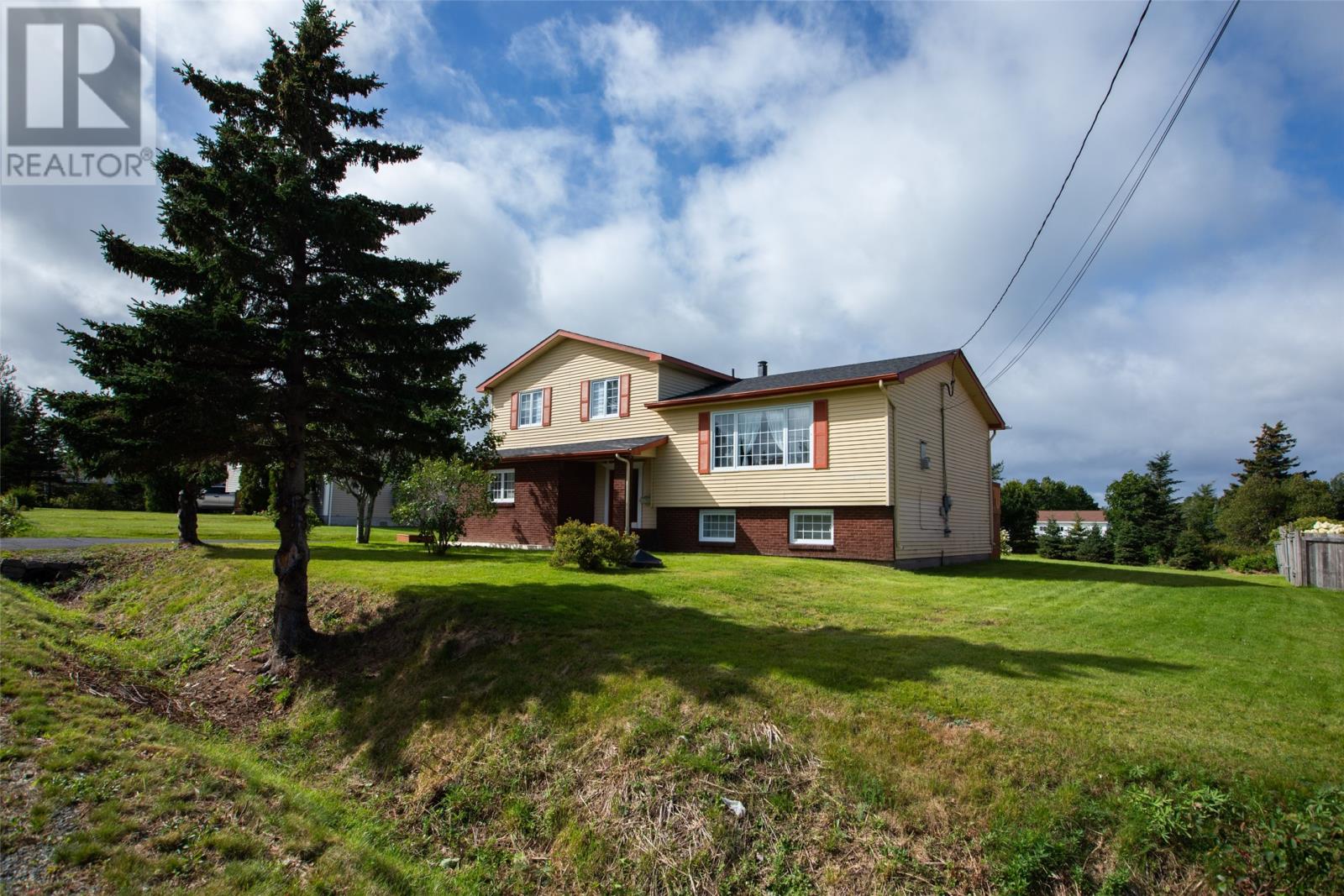 40 Bartons Road, St. John's, Newfoundland & Labrador, A1S1K5, St. John's, Newfoundland & Labrador — photo 4 of 5