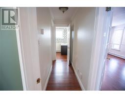 40 Bartons Road thumbnail 11