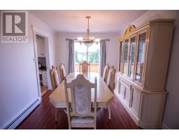 40 Bartons Road thumbnail 16