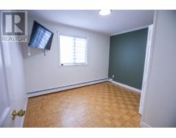 40 Bartons Road thumbnail 25