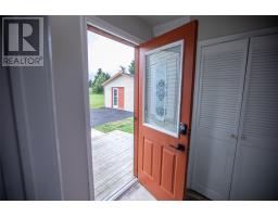 40 Bartons Road thumbnail 46