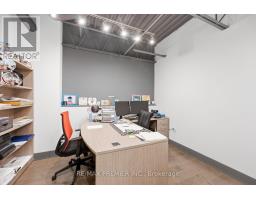 12 - 13 Kenview Boulevard, Brampton, ON L6T5K9 Photo 23