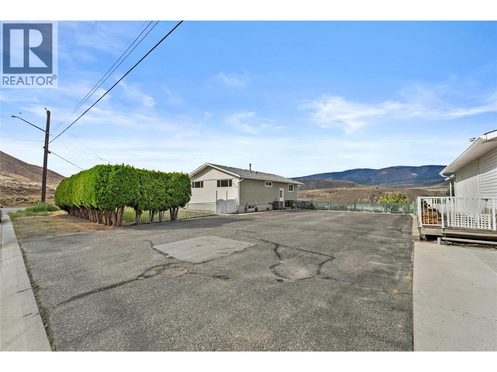 1368 Mesa Vista Drive - Image 28