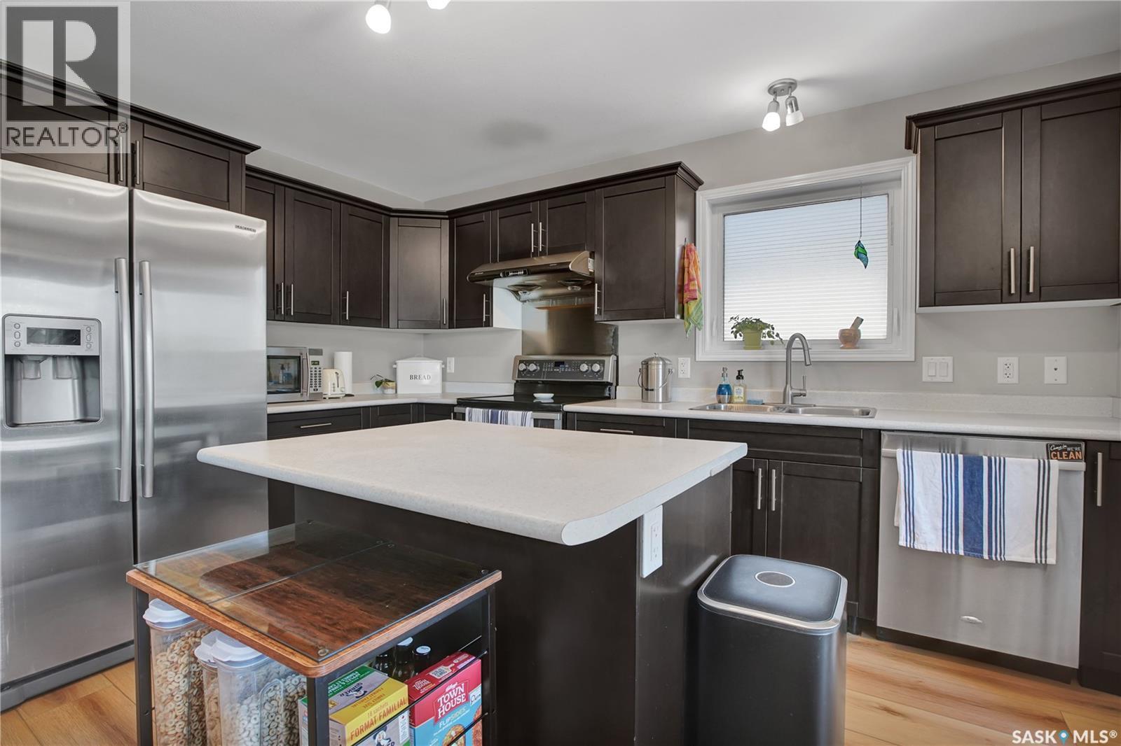 123 Whalley CRESCENT - 5