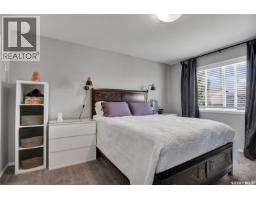 Primary Bedroom - 123 Whalley Crescent, Saskatoon, SK S7T0H9 Photo 10