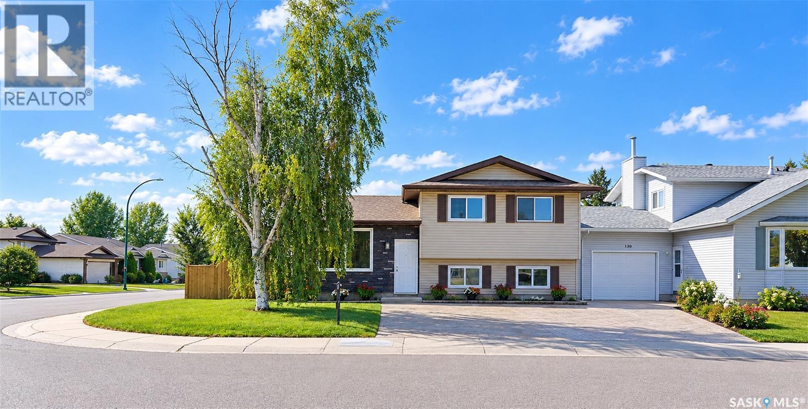 734 Sherry WAY, Saskatoon — photo 2