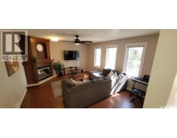 Family room - 707 Emmeline Cove, Saskatoon, SK S7J3L8 Photo 17