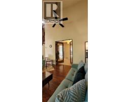 2pc Bathroom - 707 Emmeline Cove, Saskatoon, SK S7J3L8 Photo 9