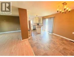 11137 92 Street, Peace River, AB T8S1P6 Photo 20