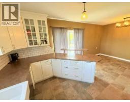 11137 92 Street, Peace River, AB T8S1P6 Photo 12