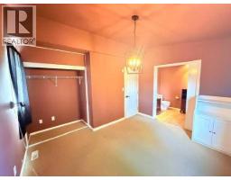 11137 92 Street, Peace River, AB T8S1P6 Photo 32