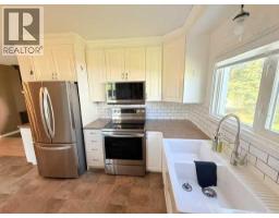 11137 92 Street, Peace River, AB T8S1P6 Photo 11