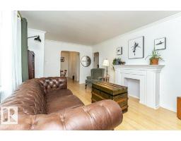 Recreation room - 10507 67 Av Nw, Edmonton, AB T6H1Z4 Photo 8