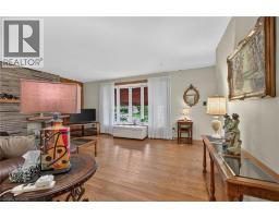 4pc Bathroom - 390 East 37th Street, Hamilton, ON L8V4B8 Photo 9