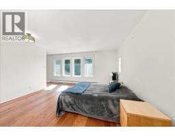 4151 Fircrest Place, North Vancouver, BC V7K3A2 Photo 16