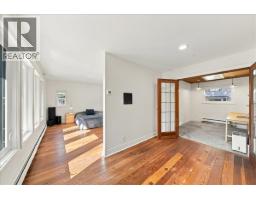 4151 Fircrest Place, North Vancouver, BC V7K3A2 Photo 14
