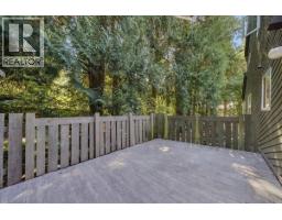 4151 Fircrest Place, North Vancouver, BC V7K3A2 Photo 11