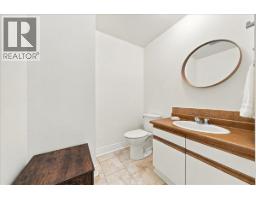4151 Fircrest Place, North Vancouver, BC V7K3A2 Photo 34