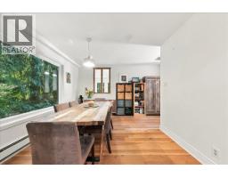 4151 Fircrest Place, North Vancouver, BC V7K3A2 Photo 7