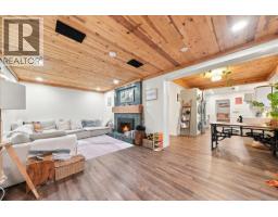 4151 Fircrest Place, North Vancouver, BC V7K3A2 Photo 25
