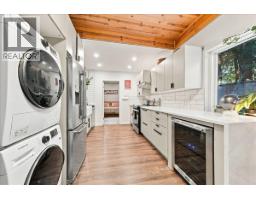 4151 Fircrest Place, North Vancouver, BC V7K3A2 Photo 27
