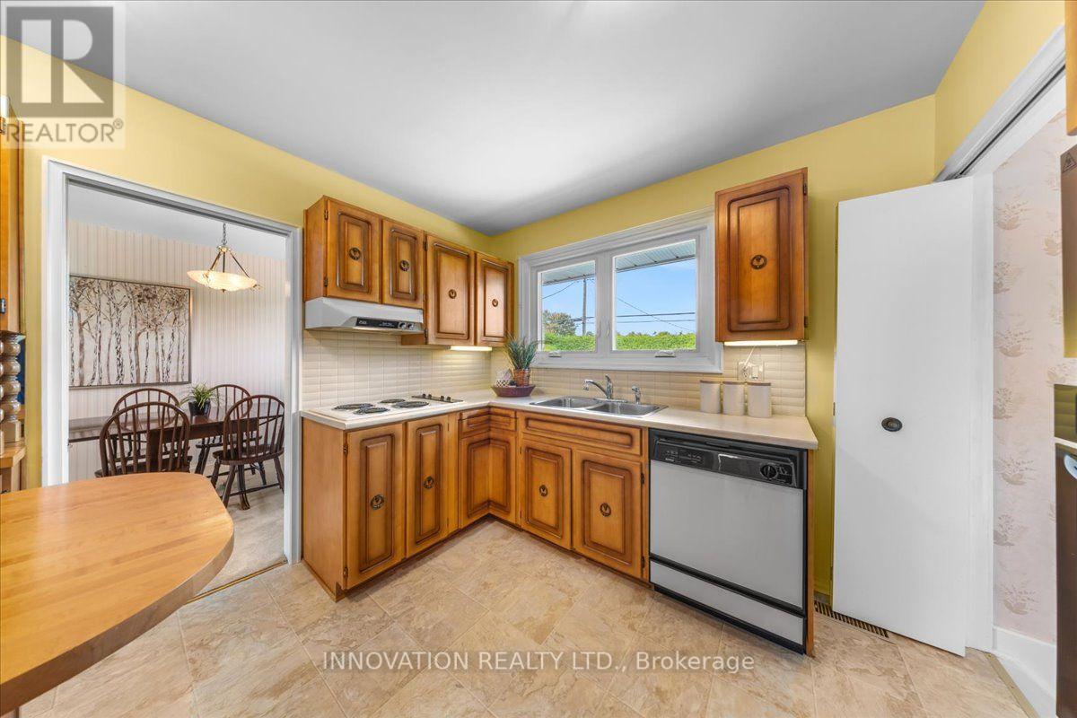 25 BRENT AVENUE - 10