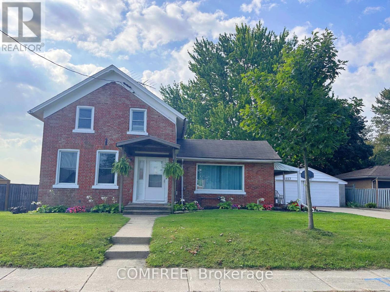 1657 ELGIN STREET - 1