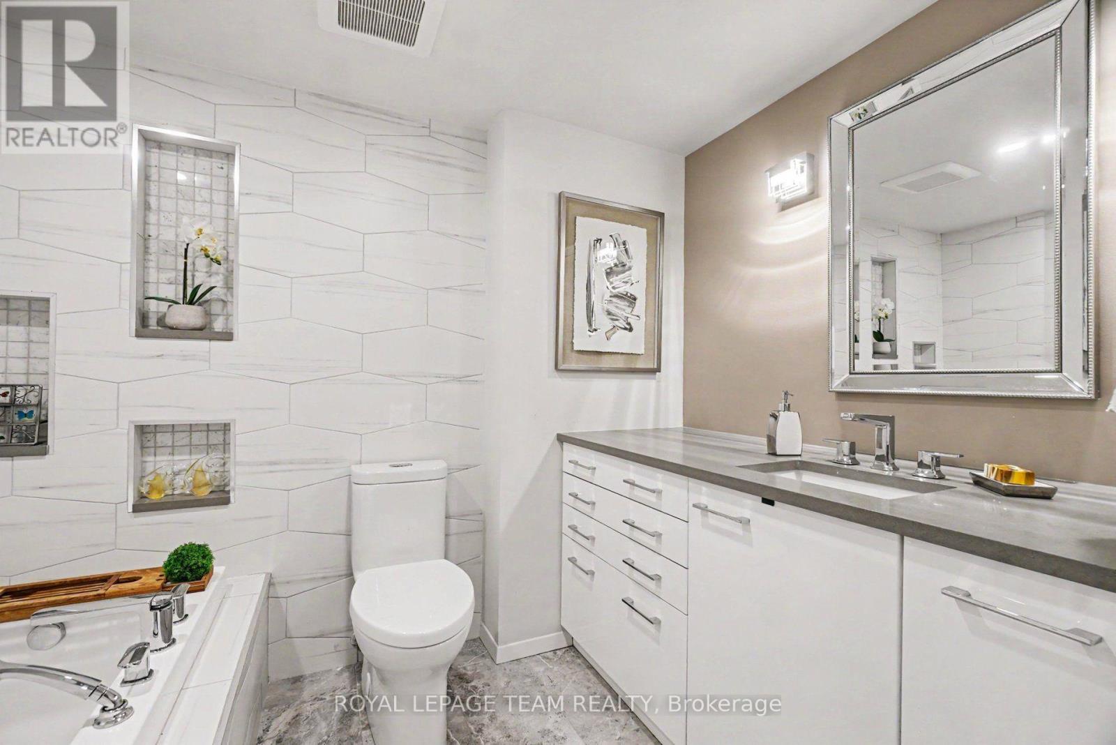 3 Bed, 2 Bath House for Sale in Ottawa – A4 – 3099 CARLING AVENUE N, Ottawa – MLS# X13815406 - Image 25