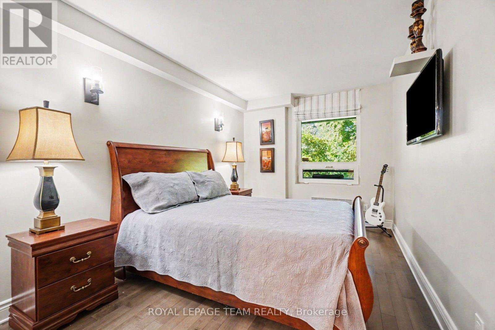3 Bed, 2 Bath House for Sale in Ottawa – A4 – 3099 CARLING AVENUE N, Ottawa – MLS# X13815406 - Image 34