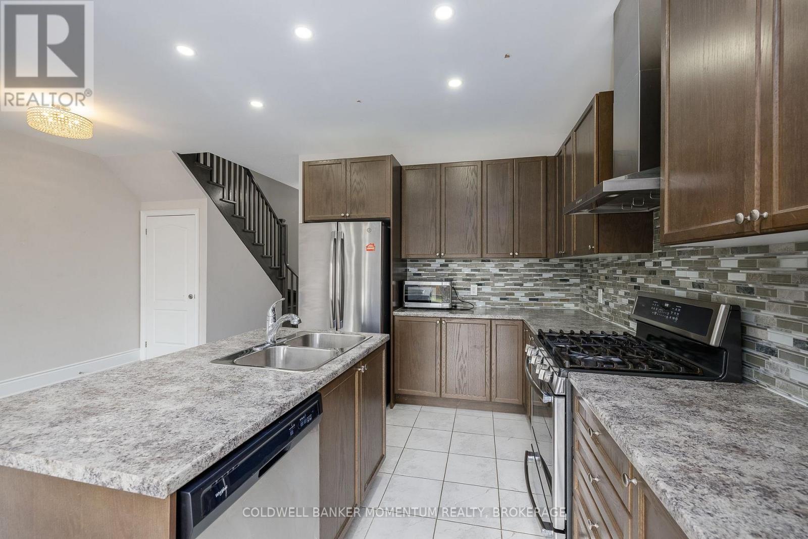51 SUNSET WAY - 10