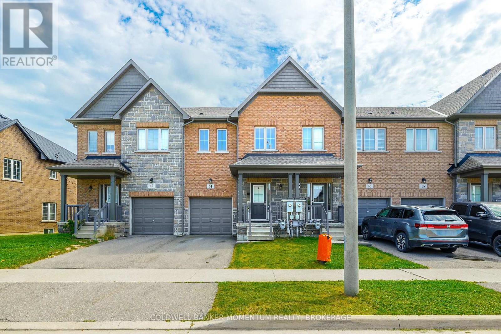 51 Sunset Way, Thorold (Rolling Meadows), Ontario, L2V0C7, Thorold (Rolling Meadows), Ontario — photo 2 of 5