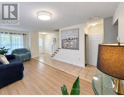 Bedroom 2 - 46 Young Crescent, Niagara On The Lake, ON L0S1J0 Photo 6
