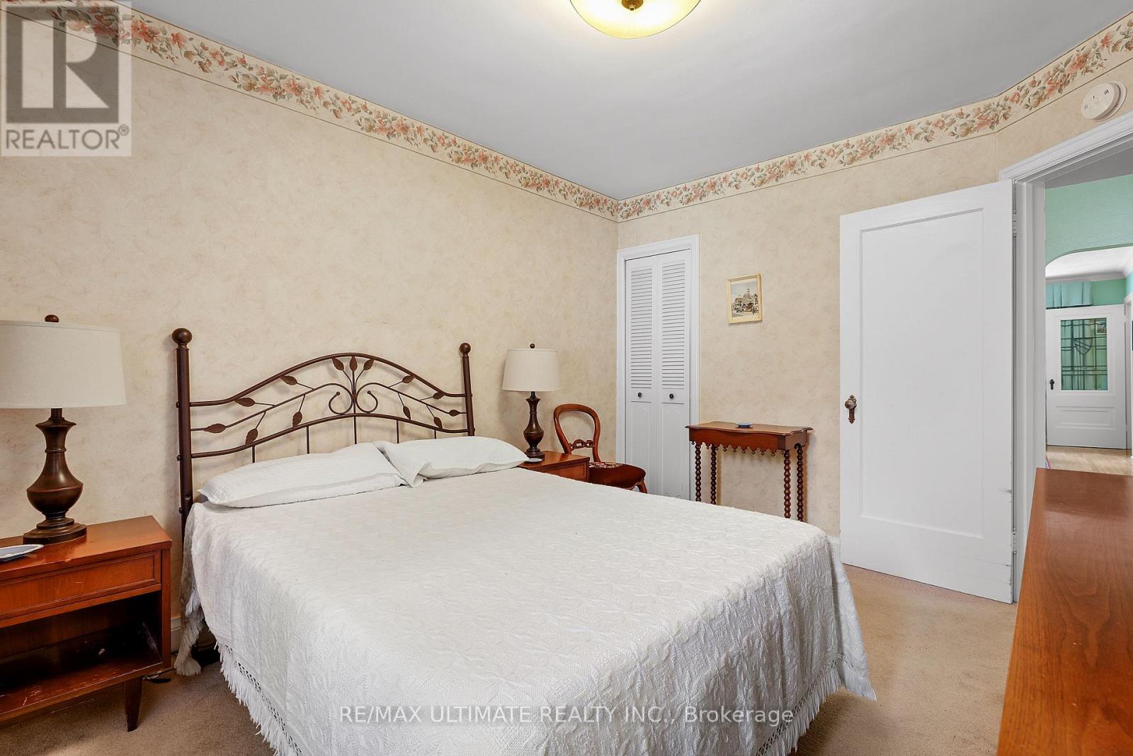 191 GLENVALE BOULEVARD - 11