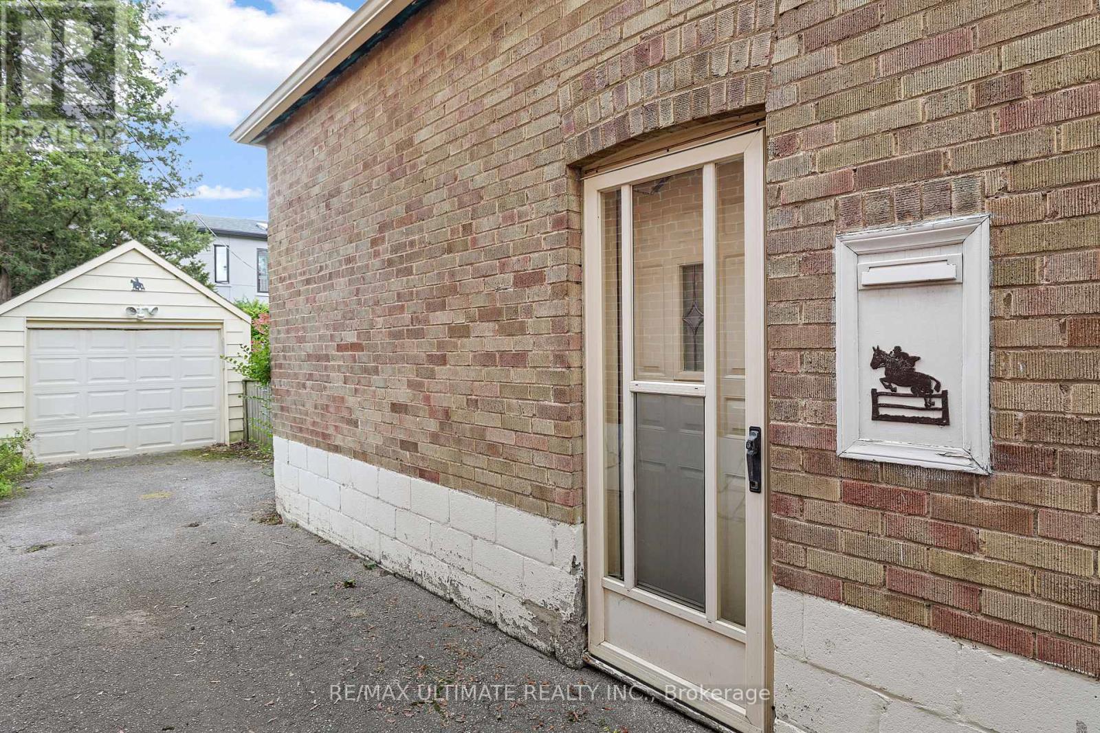 191 GLENVALE BOULEVARD - 20