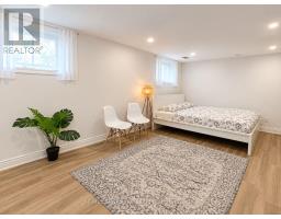 38 Cavotti Crescent, Toronto, ON M3H4V1 Photo 20