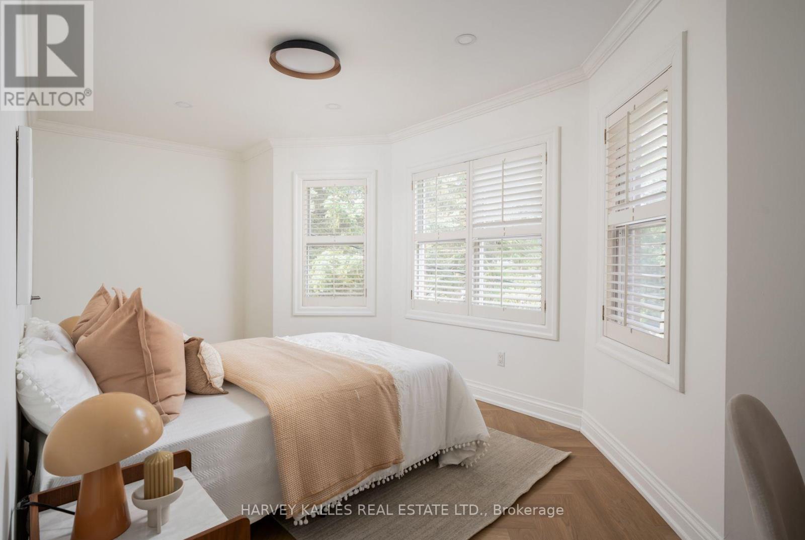 131 ROSEWELL AVENUE - 15