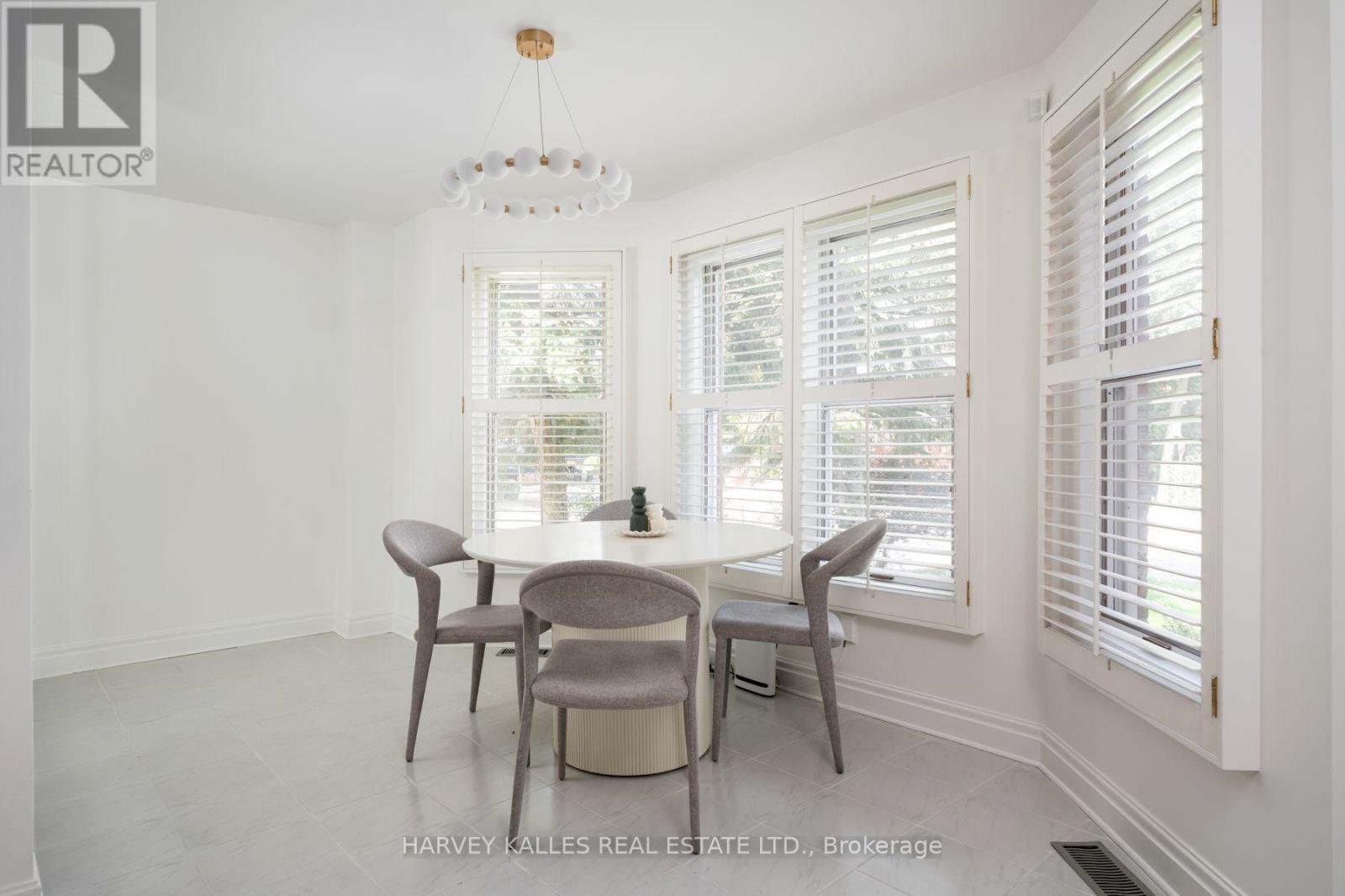 131 ROSEWELL AVENUE - 8