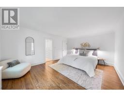 16 Elderwood Drive, Toronto, ON M5P1W5 Photo 19