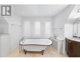 16 Elderwood Drive, Toronto, ON M5P1W5 Photo 22