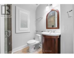 16 Elderwood Drive, Toronto, ON M5P1W5 Photo 33