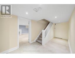 16 Elderwood Drive, Toronto, ON M5P1W5 Photo 35
